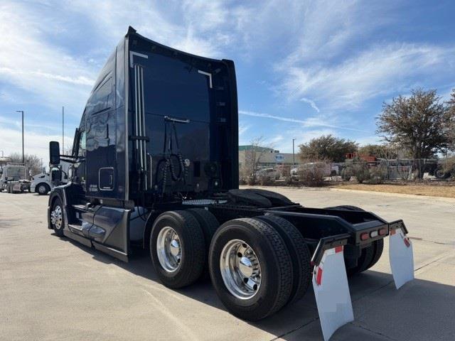 2023 Kenworth T680-5