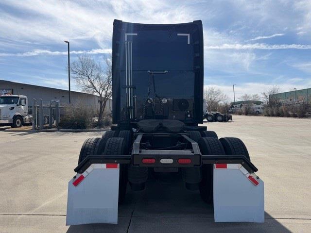 2023 Kenworth T680-6