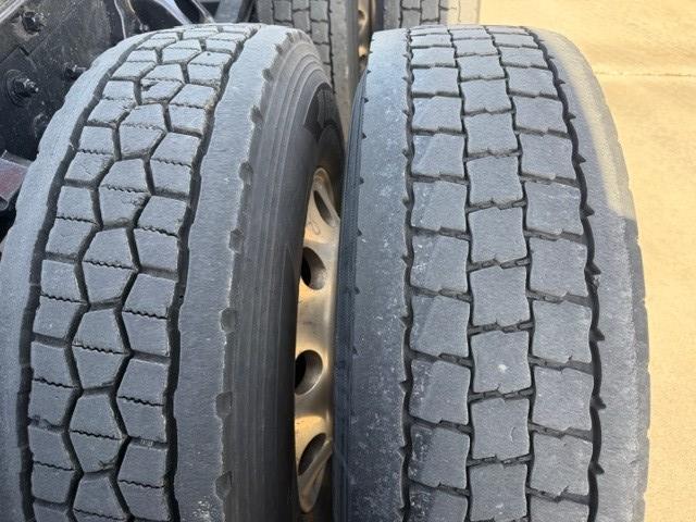 2023 Kenworth T680-18