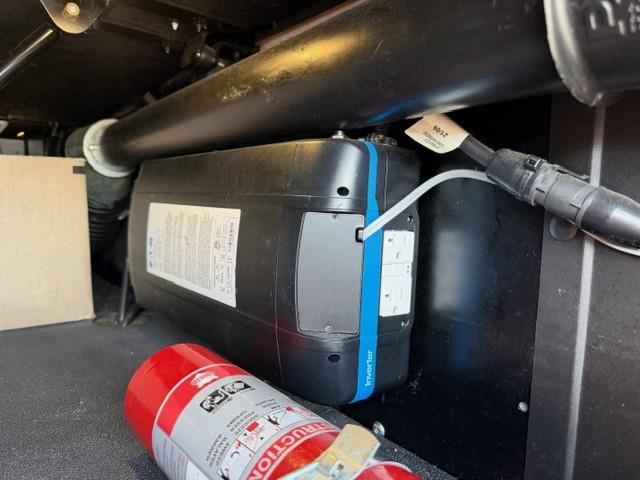 2023 Kenworth T680-25