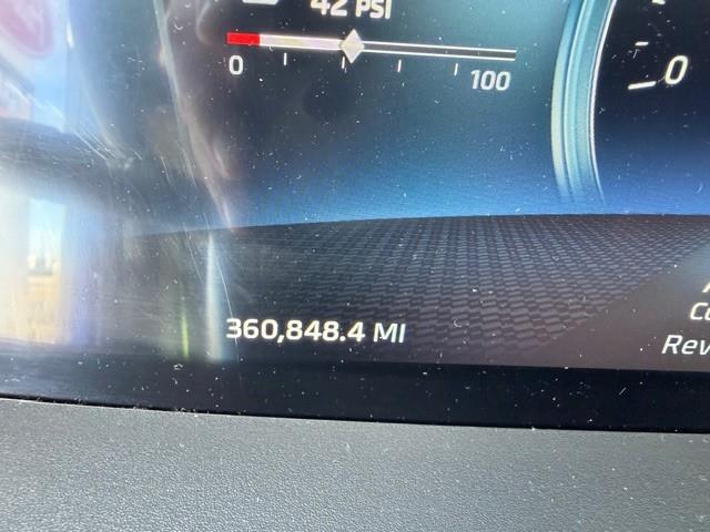 2023 Kenworth T680-33