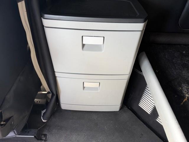 2023 Kenworth T680-49