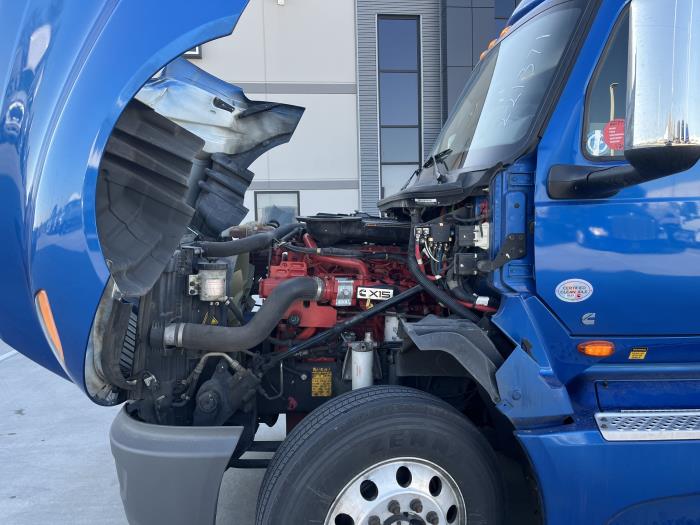 2022 International LT625-11