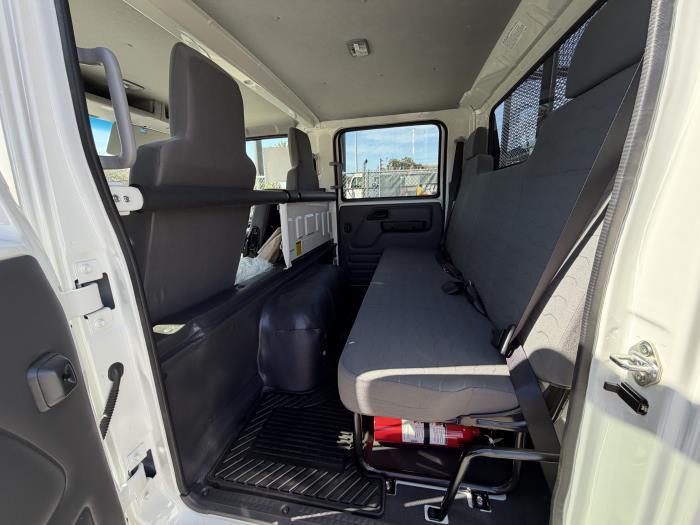 2026 Isuzu NPR-HD-13