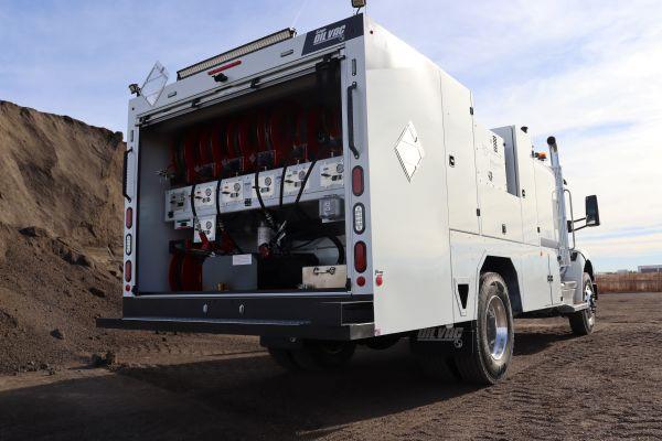 2025 Peterbilt 537-12