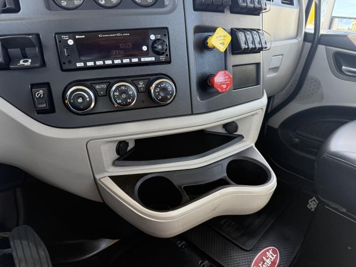 2024 Peterbilt 567-10