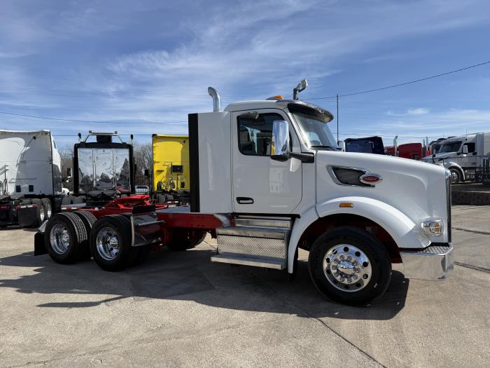 2024 Peterbilt 567-21