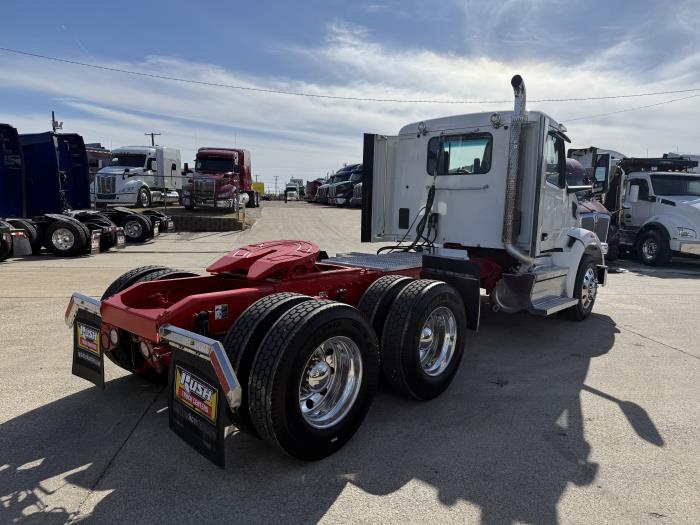 2024 Peterbilt 567-24