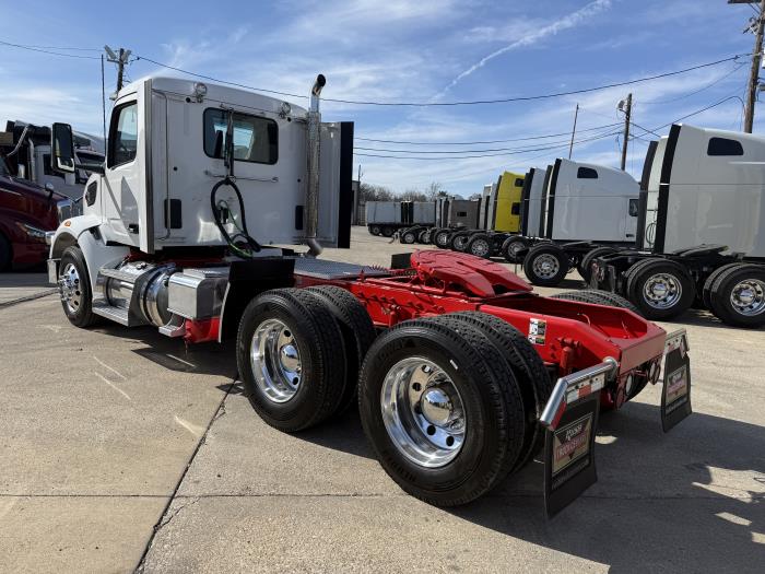 2024 Peterbilt 567-33