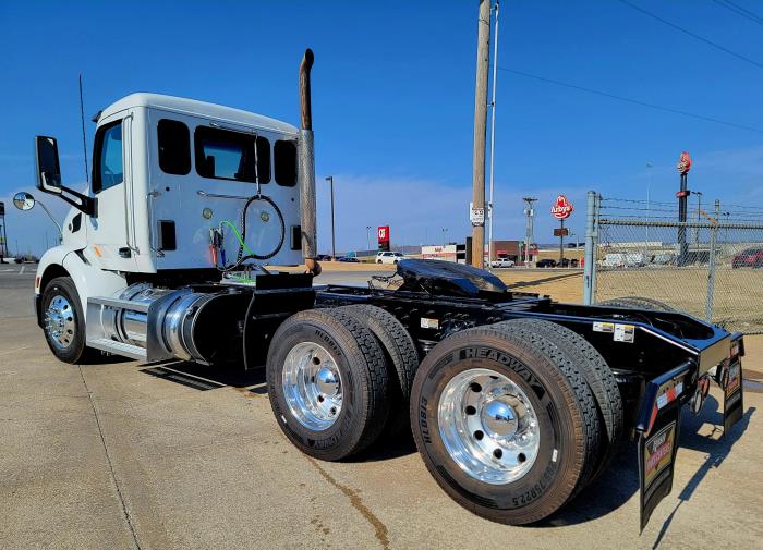 2021 Peterbilt 579-7