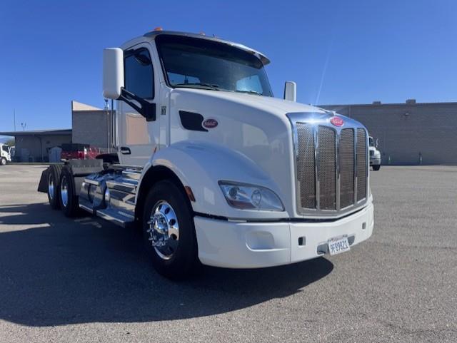 2019 Peterbilt 579-3
