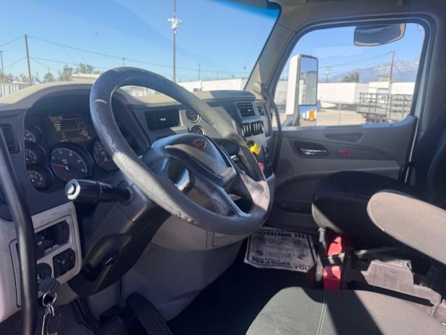 2019 Peterbilt 579-10