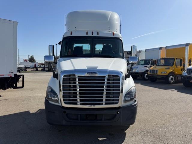 2019 Freightliner Cascadia-2