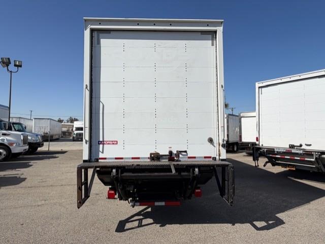 2022 Kenworth T270-4