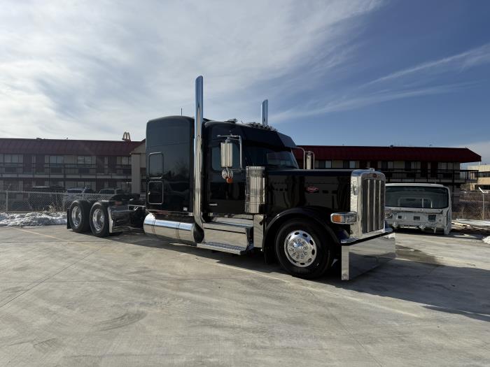 2026 Peterbilt 589-3