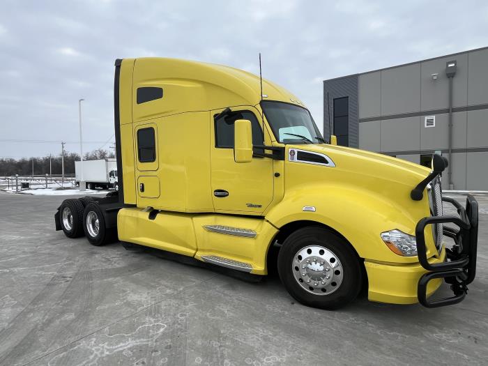 2021 Kenworth T680-3