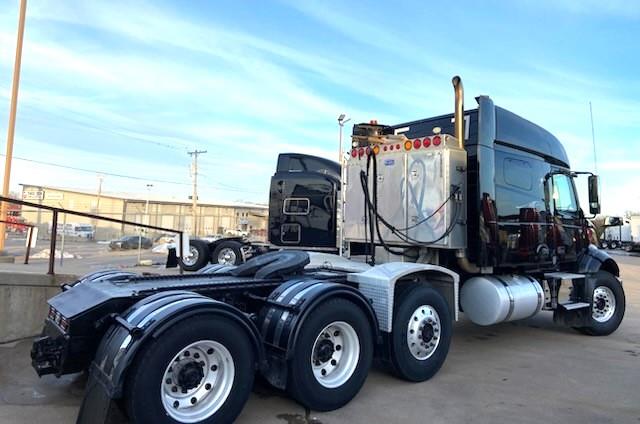 2021 Volvo VNL84T740-4