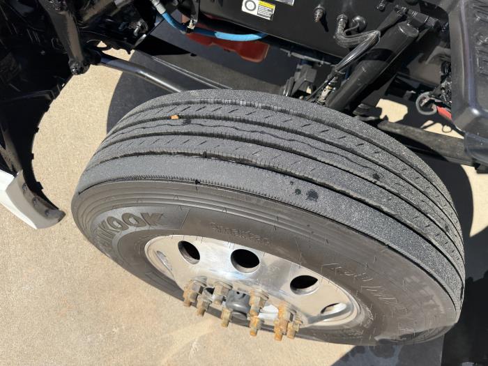 2022 Peterbilt 579-18