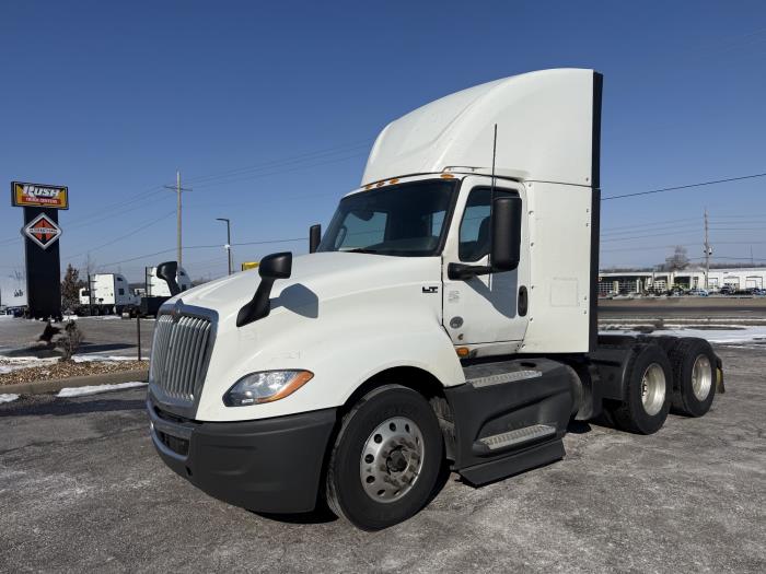 2021 International LT625-1