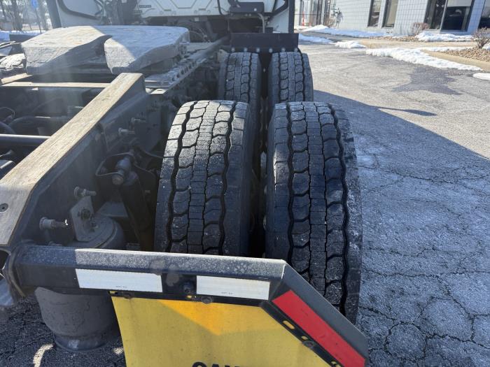 2021 International LT625-7