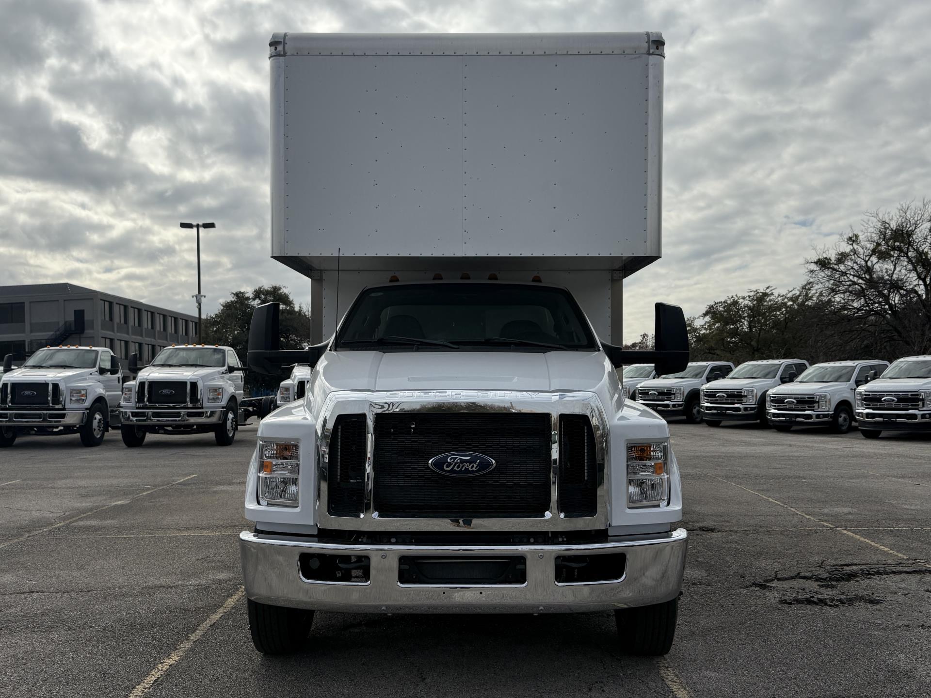 New 1996 Ford F-750 - photo 16