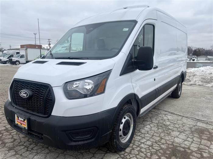 2026 Ford Transit-250-3