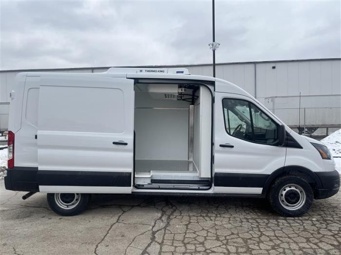 2026 Ford Transit-250-10