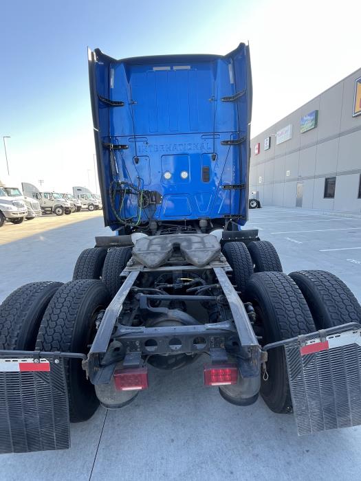 2022 International LT625-7