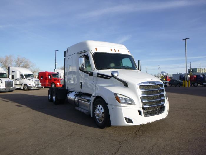 2021 Freightliner Cascadia-2