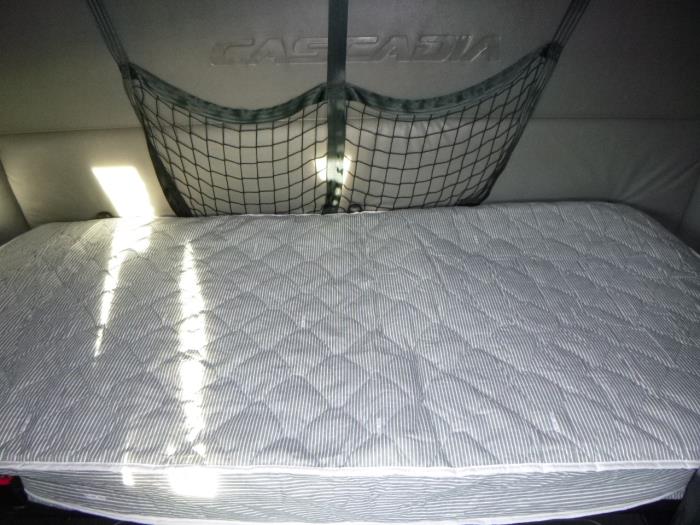 2021 Freightliner Cascadia-24