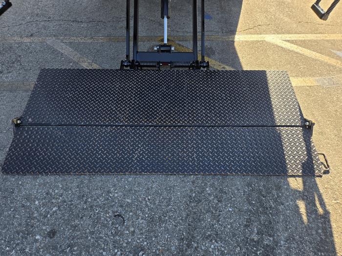 2021 Freightliner Business Class M2 106-9