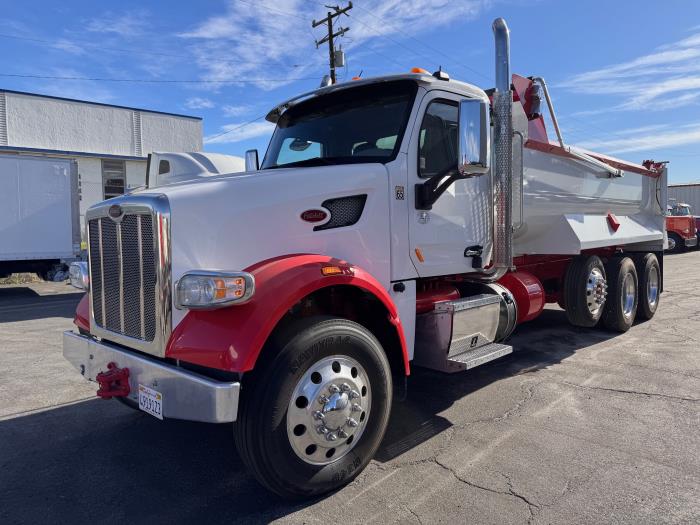 2021 Peterbilt 567-1