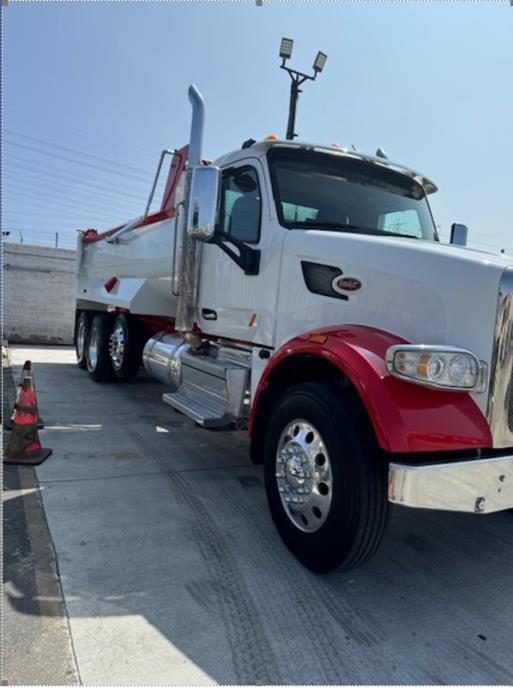 2021 Peterbilt 567-3