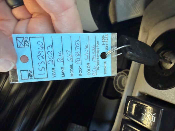 2023 Peterbilt 567-32