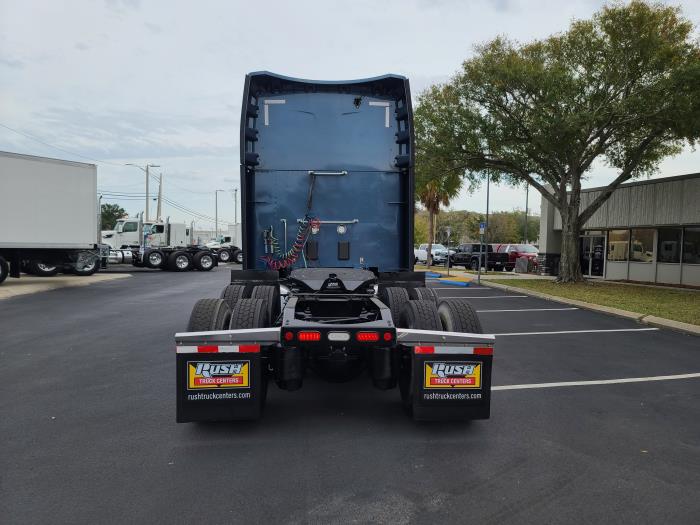 2021 Peterbilt 579-6