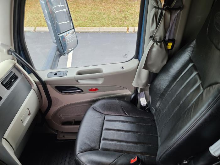 2021 Peterbilt 579-20