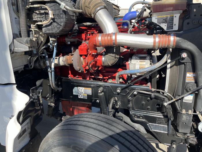 2021 Peterbilt 567-9