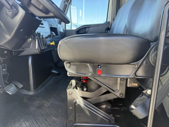 2022 International MV607-17