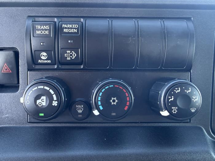 2022 International MV607-24