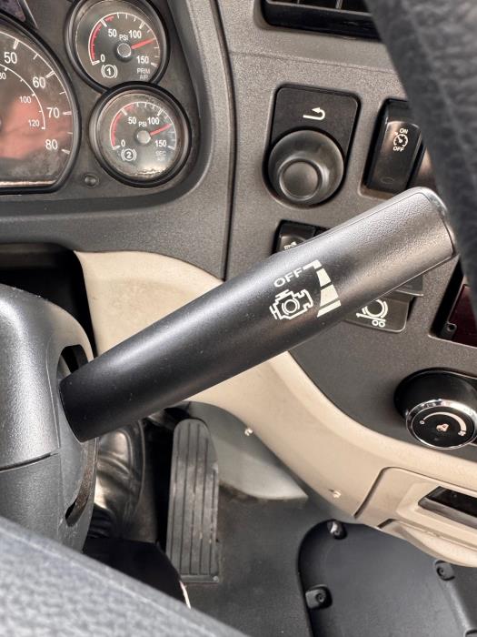 2019 Peterbilt 579-16