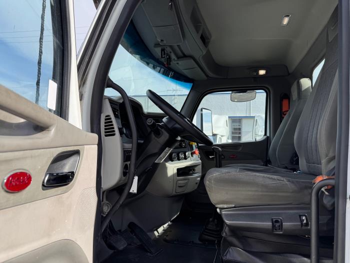 2019 Peterbilt 579-11