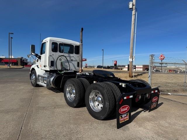 2021 Peterbilt 579-31