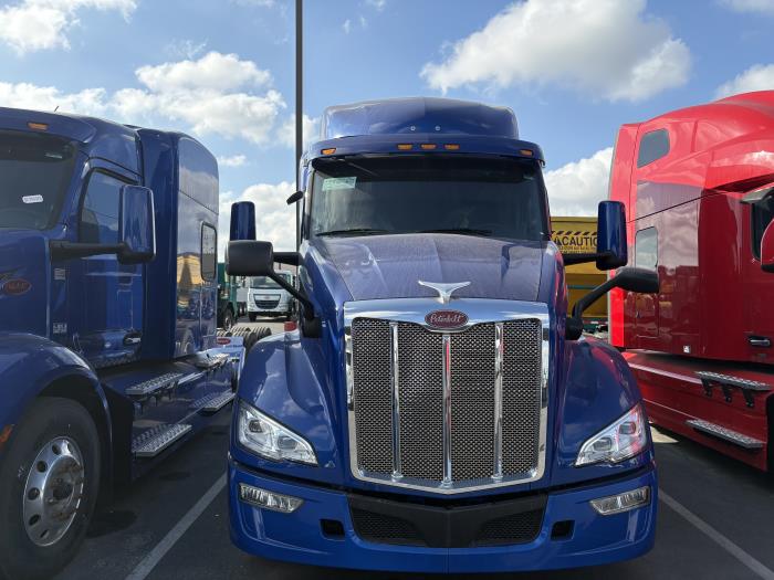 2024 Peterbilt 579-2