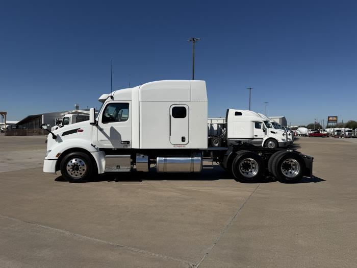 2022 Peterbilt 579-2