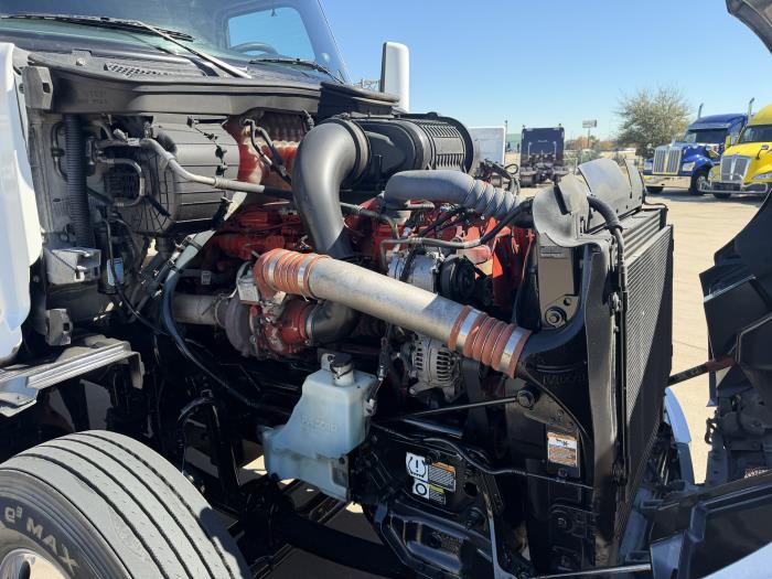 2022 Peterbilt 579-19