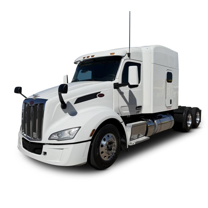 2022 Peterbilt 579-0