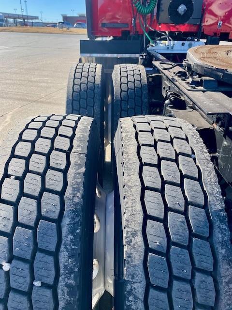 2021 Peterbilt 579-19