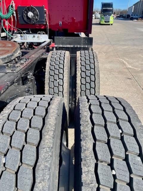 2021 Peterbilt 579-20