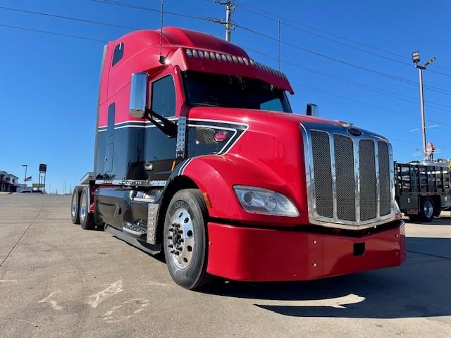2021 Peterbilt 579-4