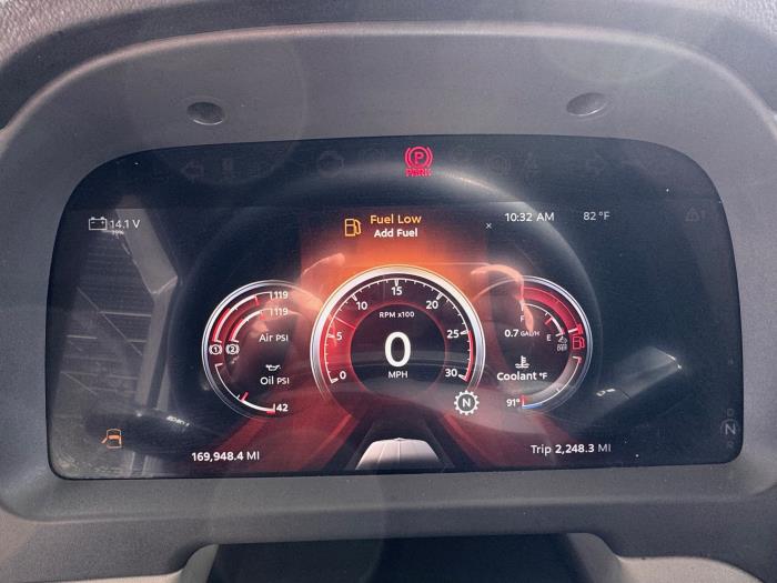 2023 Peterbilt 579-12